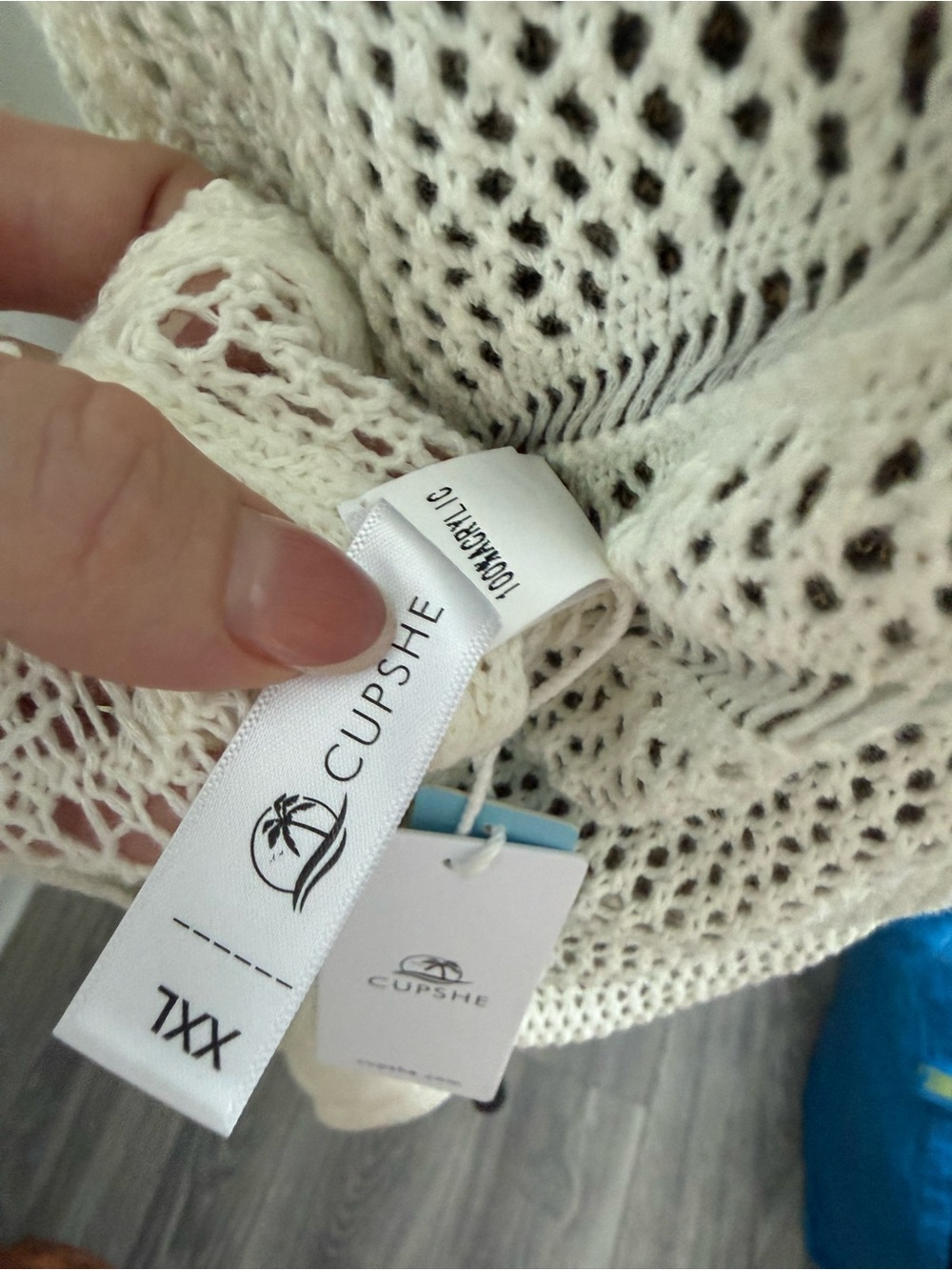 Women’s NWT Crochet V-Neck Swim Cover-Up Dress - Picture 5 of 9